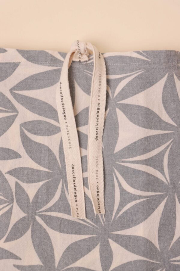 Clutch Ananda Devi Gris - Imagen 5